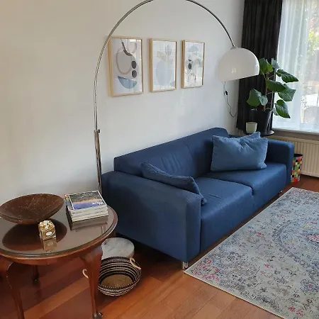 Appartement Single Family In Hillegersberg - Schiebroek *
