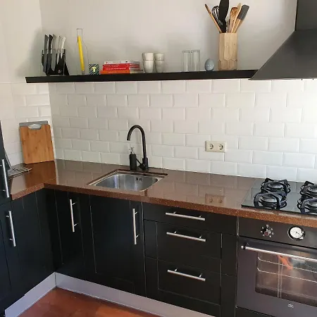 Apartment Single Family In Hillegersberg - Schiebroek *