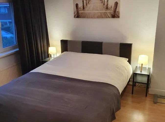 Single Family In Hillegersberg - Schiebroek * روتردام