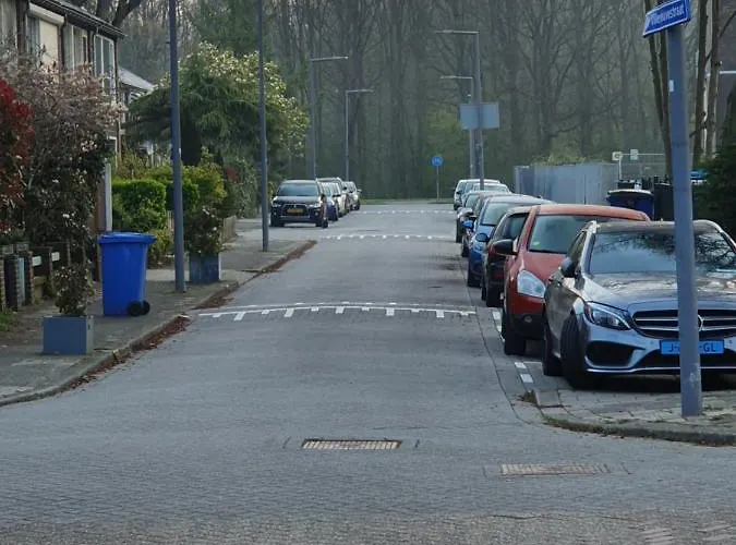 Single Family In Hillegersberg - Schiebroek Apartment *